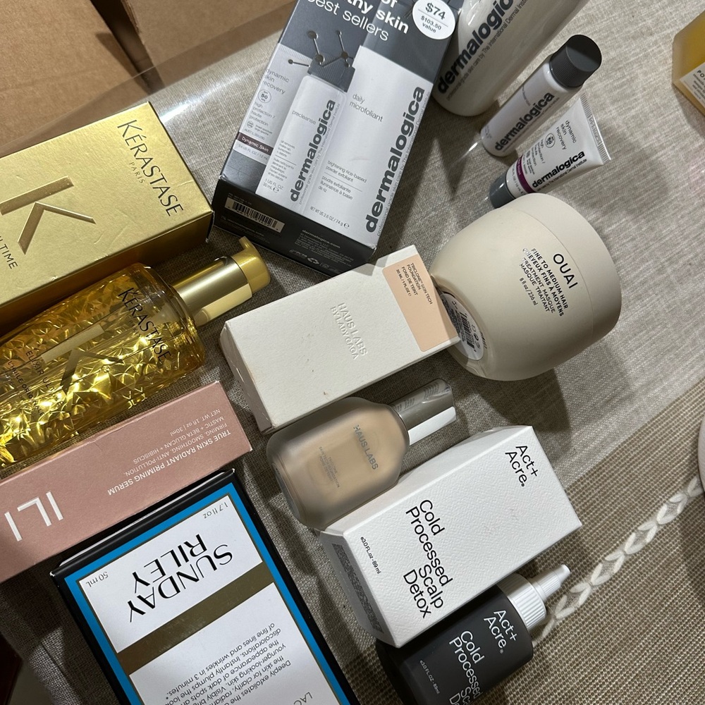 foundation,Hair Oil,Scalp Detox,Dermalogica,Kerastase,Haus Labs,Ouai,Good Genes